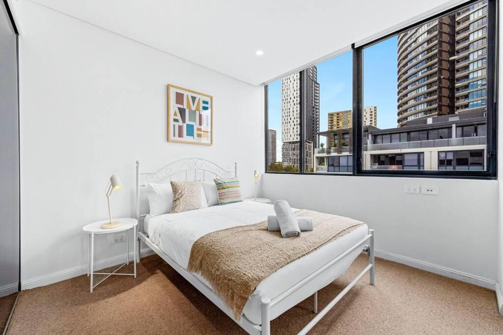 Four Bedroom Apartment With Facilities In Olympic Park Sydney Ngoại thất bức ảnh