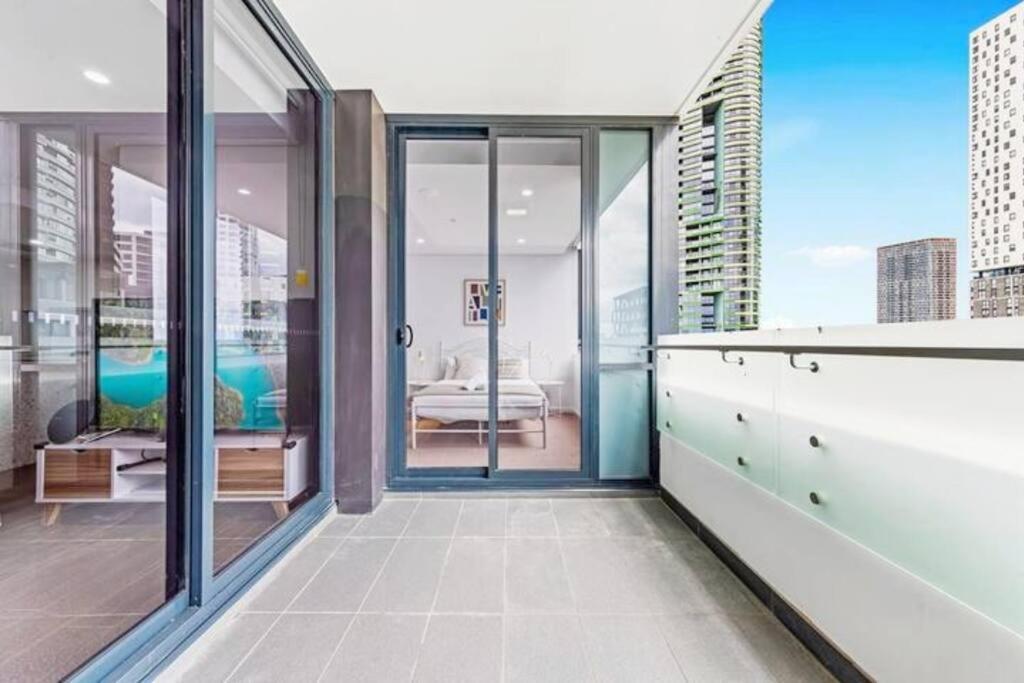 Four Bedroom Apartment With Facilities In Olympic Park Sydney Ngoại thất bức ảnh